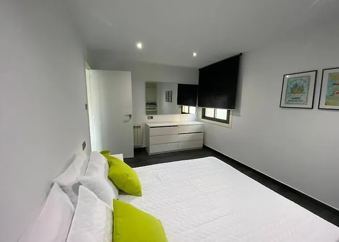 Dom wakacyjny Agradable Casa Con Piscina Moaña